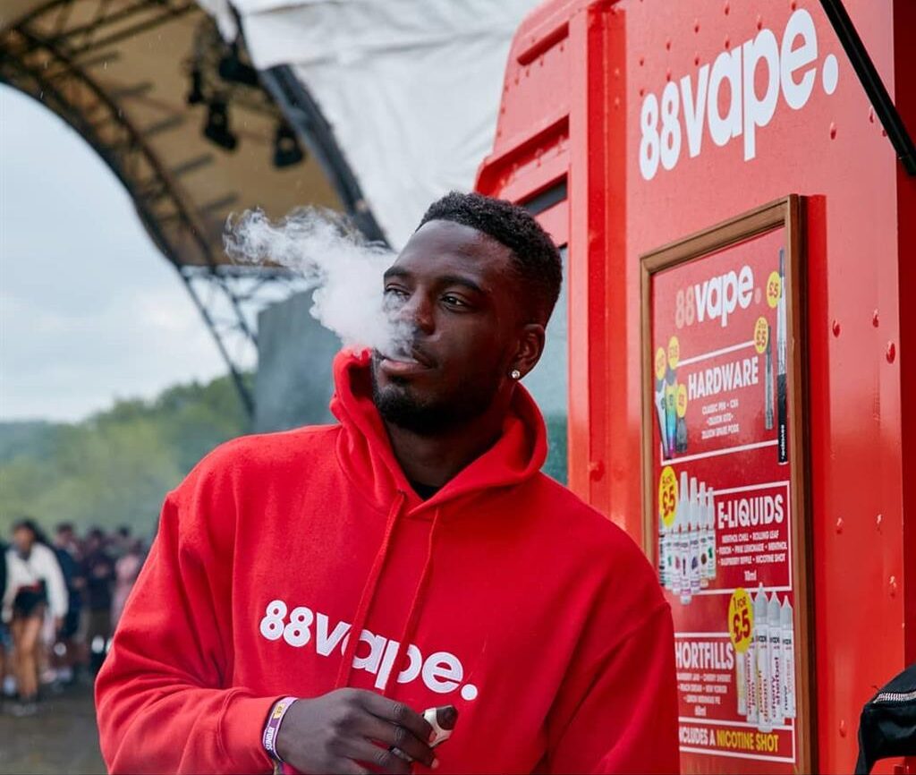 62338842 882235432153010 8592478007208181760 N