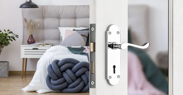 Best Examples Of Door Handle Finishes On White Doors 1