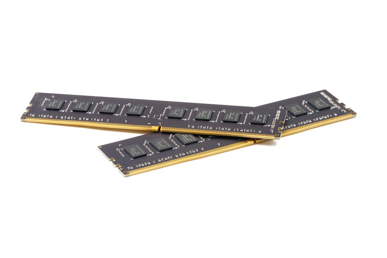 SanDisk is a globally recognized leader in data storage technology, providing innovative solutions that help individuals and businesses store, transfer, and protect their digital content. From everyday users to professional creators and gamers, SanDisk offers reliable products designed for performance, portability, and efficiency.